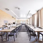 Hotel Snezne