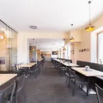 Hotell Hotel Snezne 3*