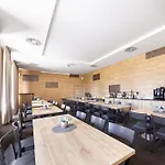 Hotel Snezne 3* Sněžné