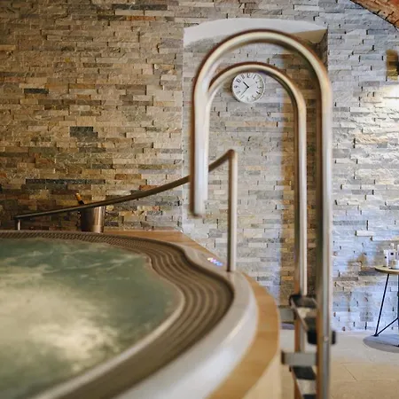 Hotel Snezne Hotel