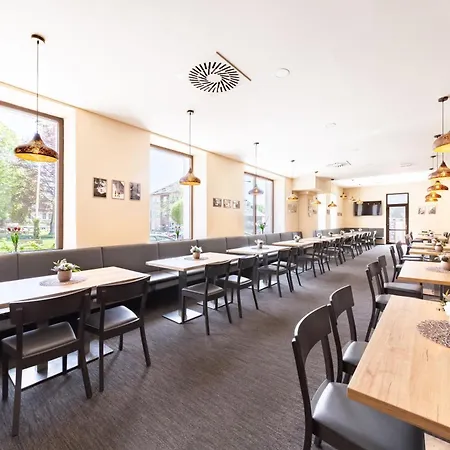Hotel Snezne