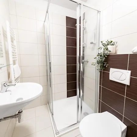 Hotel Snezne 호텔