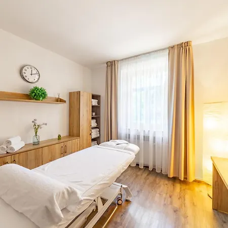 Hotel Snezne 호텔 3*