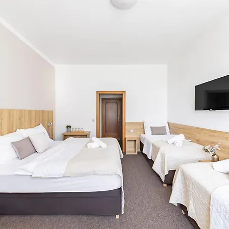 Hotel Snezne 3*