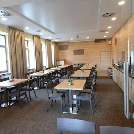 Hotel Snezne