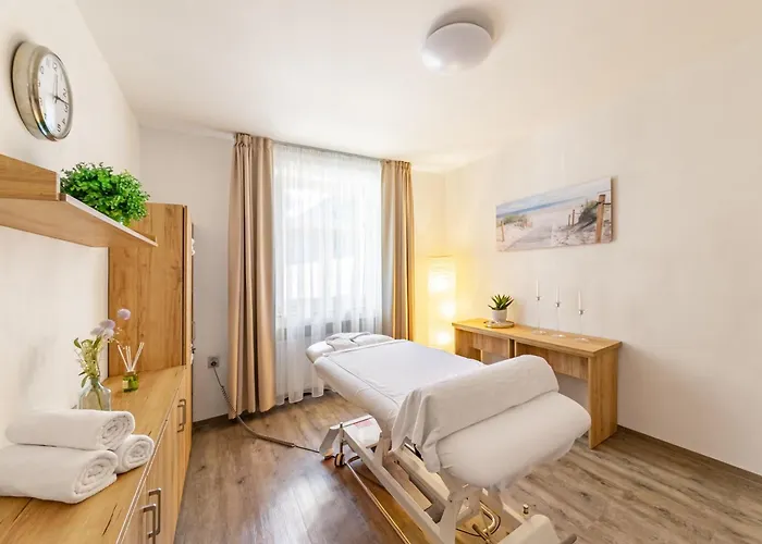 Hotel Snezne 3*