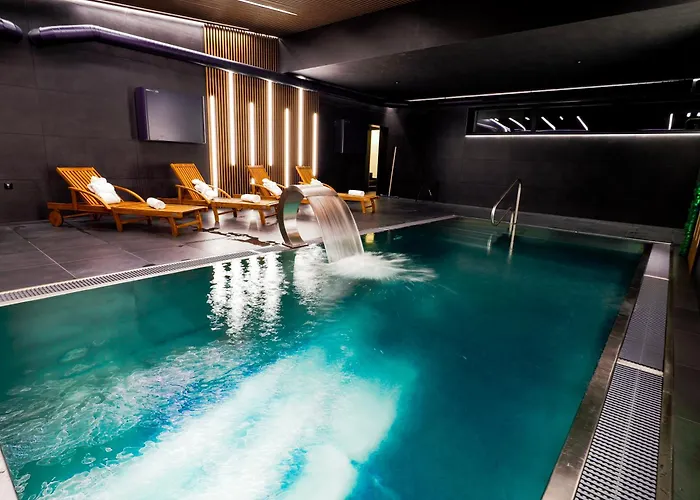 Hotel Snezne 酒店 3*